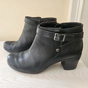 Y2K Easy Spirit Adino Black Ankle Boots Size 7 Heeled Buckle Zipper
